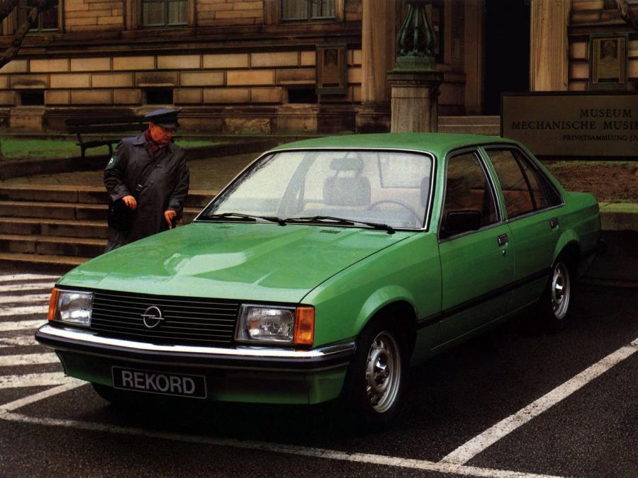  Opel Rekord 1977 года  (фото 17 из 17)
